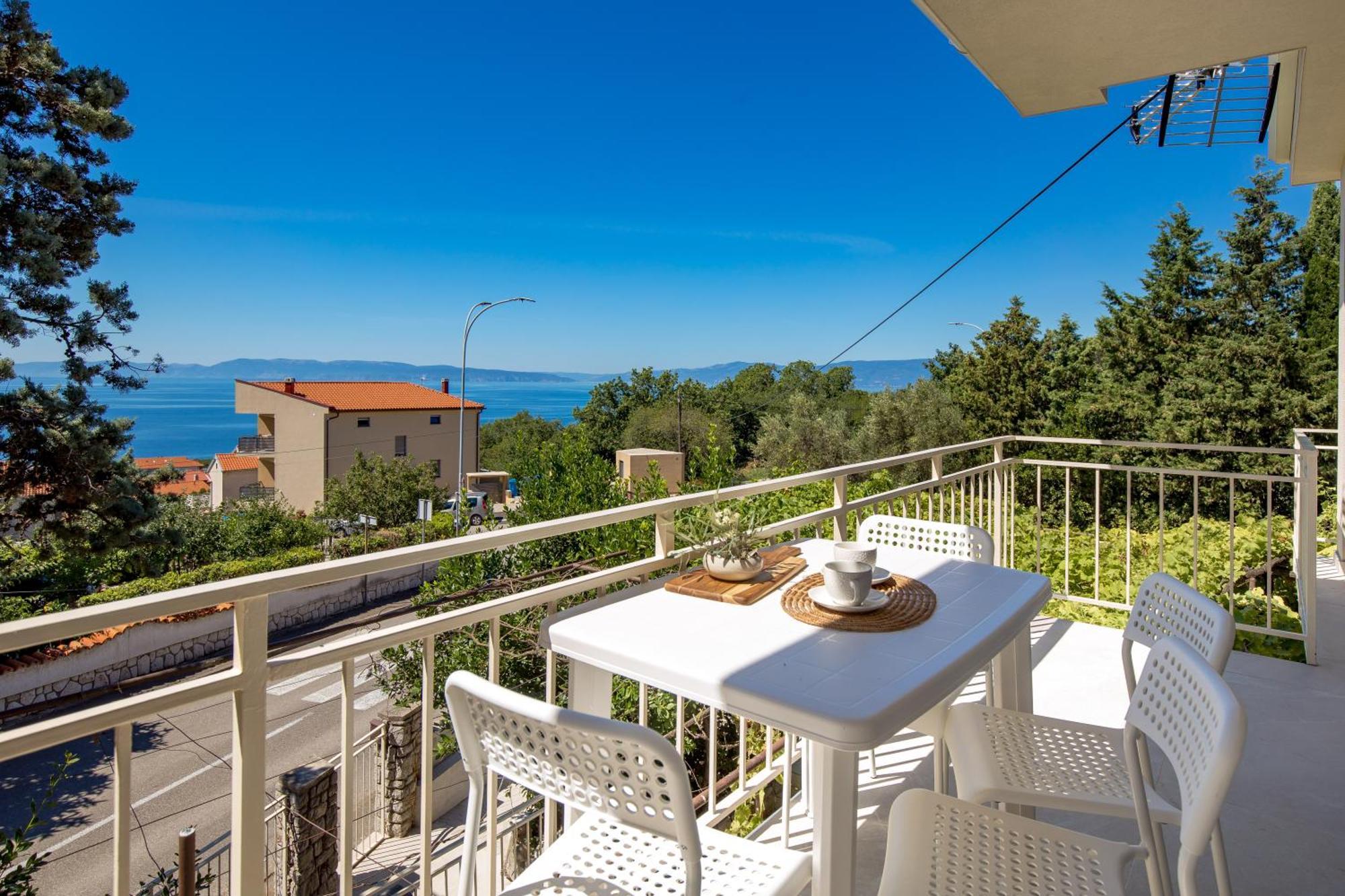 Seaview Garden Premium Apartment Kostrena