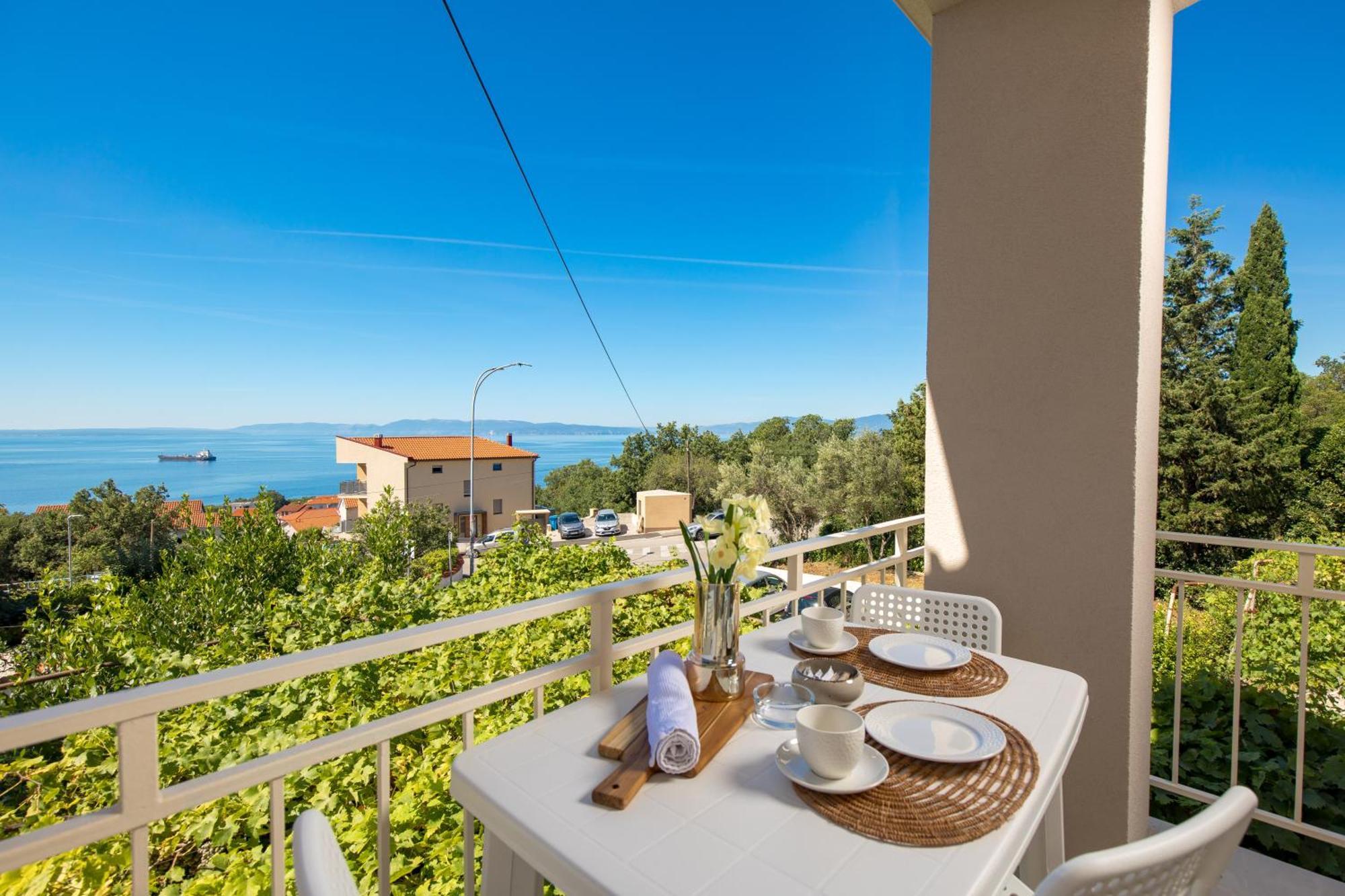 Seaview Garden Premium Apartment