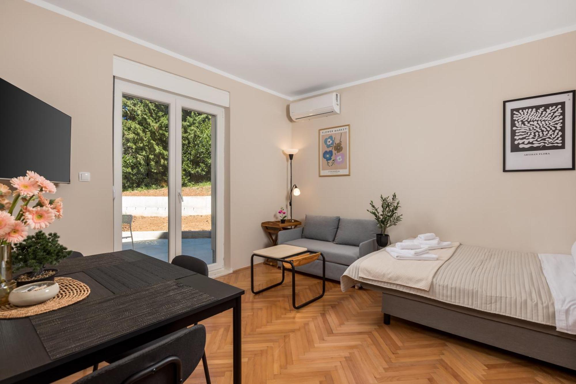 Seaview Garden Premium Apartment Kostrena