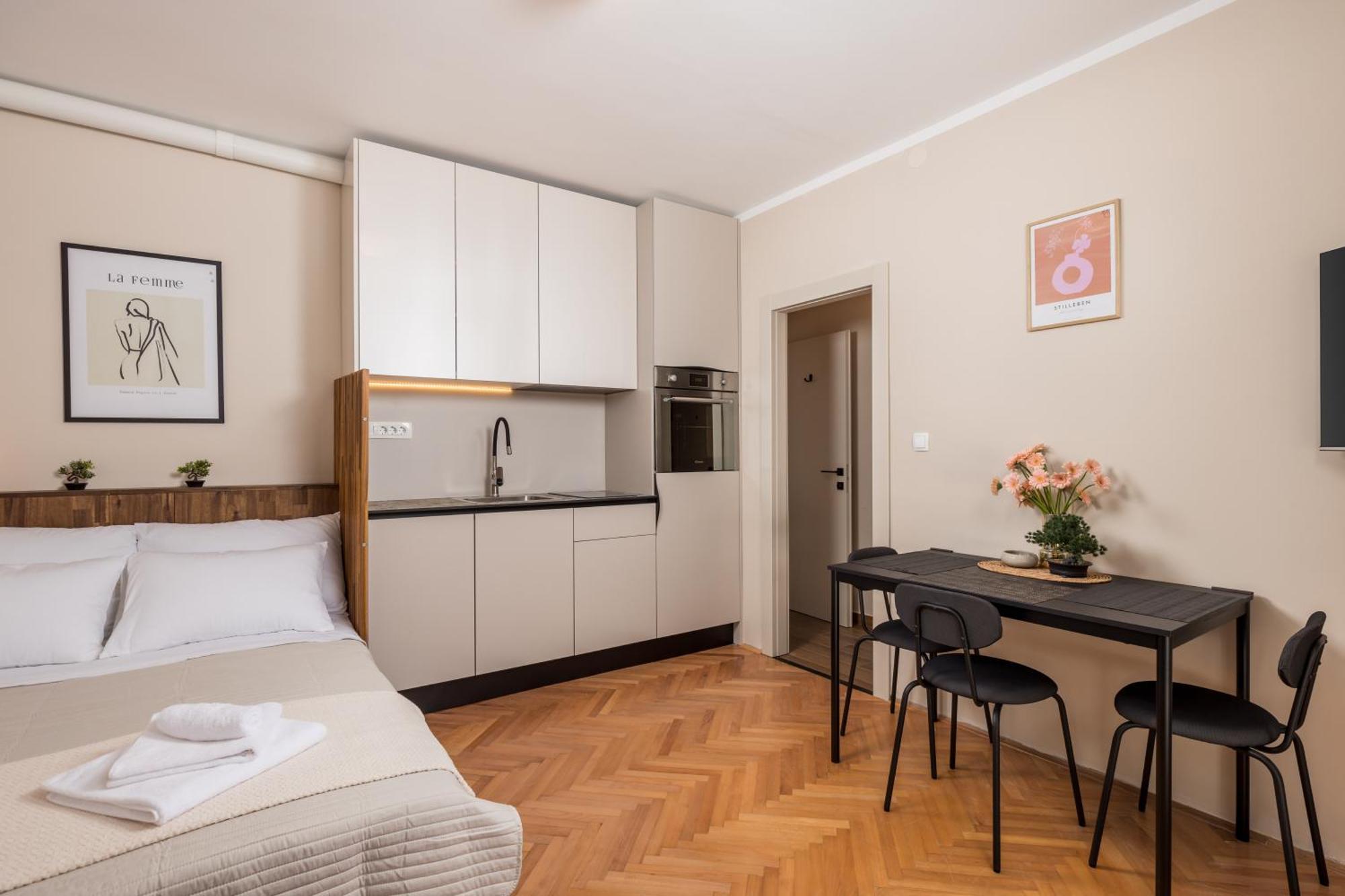 Seaview Garden Premium Apartment